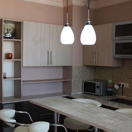 Batumi First Line Apartment エクステリア 写真