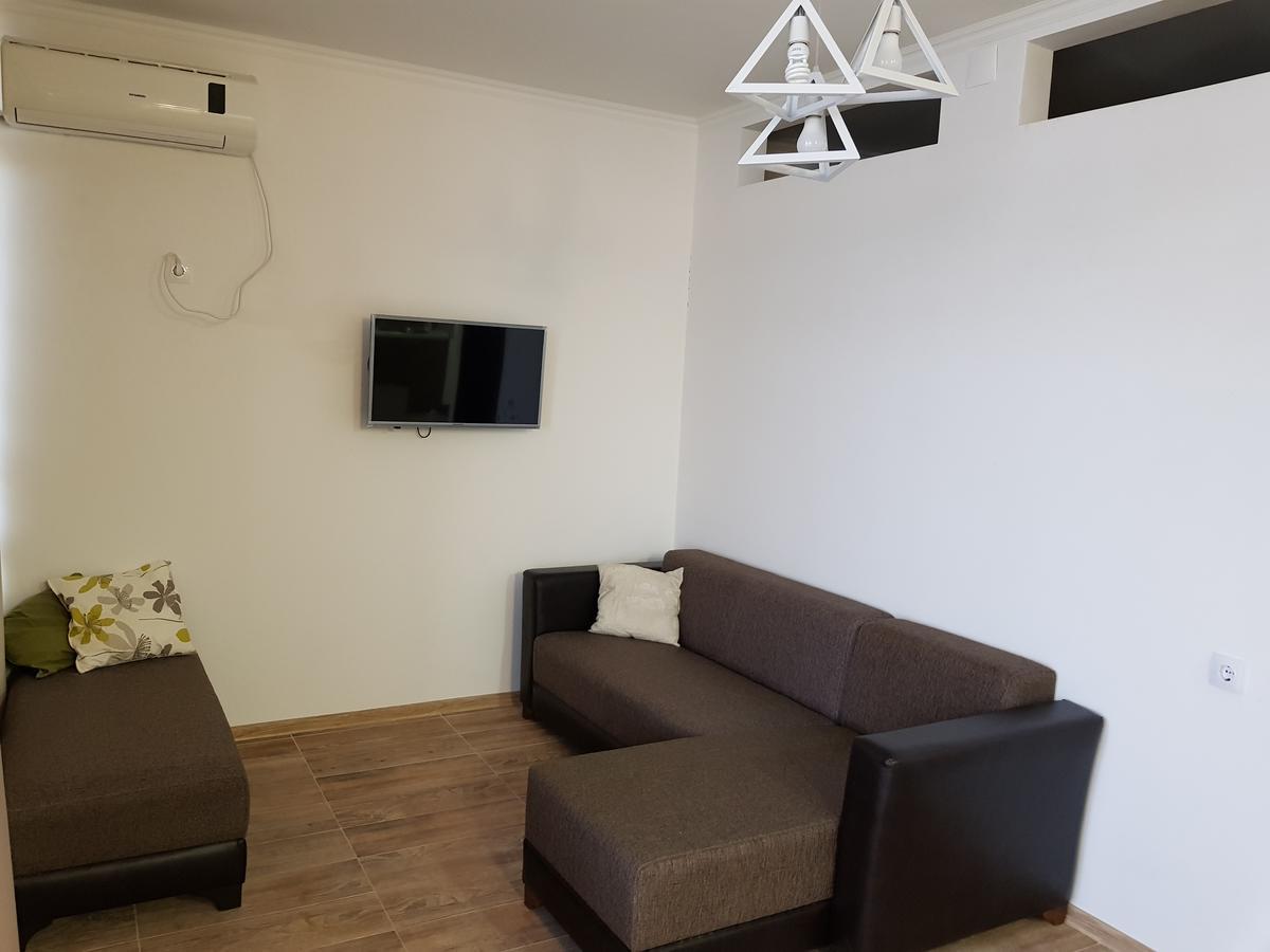 Batumi First Line Apartment エクステリア 写真